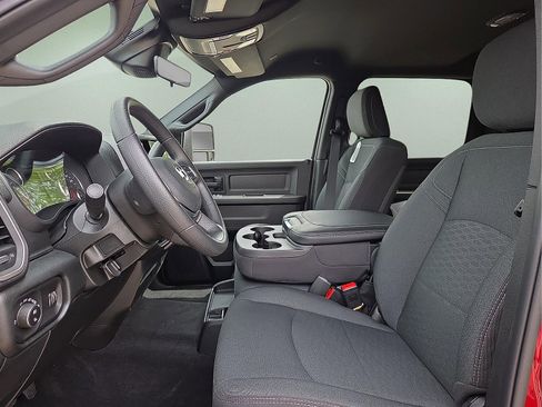 New 2026 RAM 2500 Tradesman AWD/4WD image 14