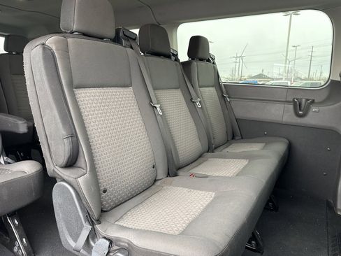 Used 2023 Ford Transit 350 XLT image 18