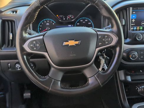 Used 2019 Chevrolet Colorado LT w/ LT Convenience Package AWD/4WD image 18