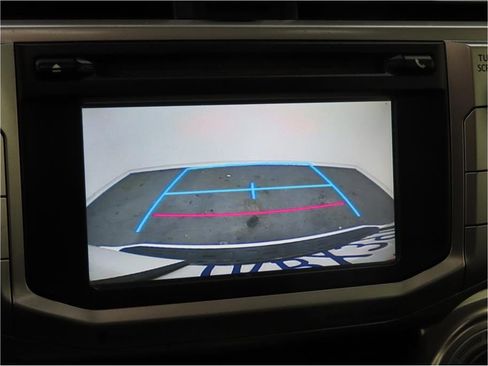 Used 2016 Toyota 4Runner SR5 Premium image 14