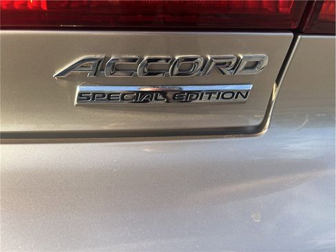 Used 2000 Honda Accord SE image 8