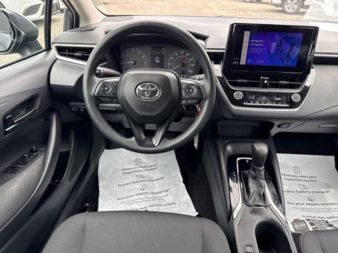 Used 2024 Toyota Corolla LE FWD image 15