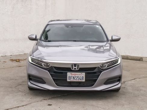 Used 2018 Honda Accord LX image 2
