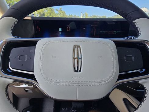 New 2026 Lincoln Nautilus Black Label AWD/4WD image 24