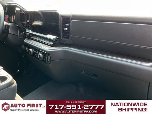 Used 2023 Chevrolet Silverado 1500 LT w/ Protection Package AWD/4WD image 17
