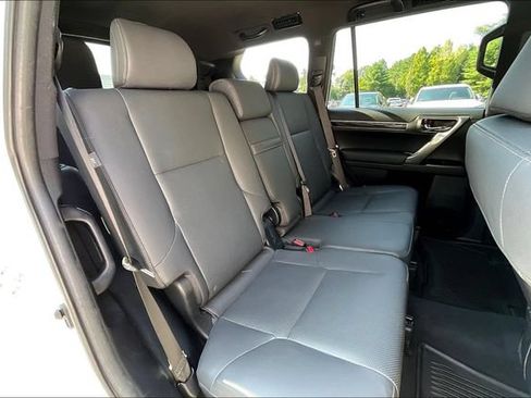 Certified 2023 Lexus GX 460 Premium w/ Premium Package AWD/4WD image 25