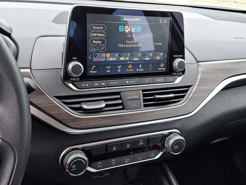 New 2026 Nissan Altima 2.5 SV FWD image 14