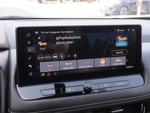 Certified 2024 Nissan Rogue SL w/ SL Premium Package image 17