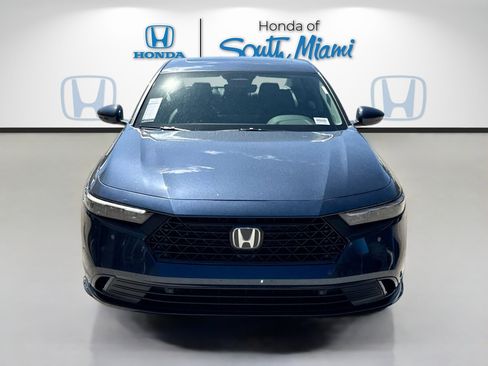 New 2025 Honda Accord EX-L image 2