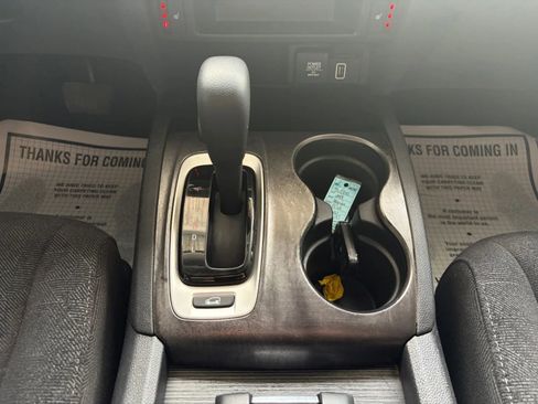 Used 2019 Honda Pilot EX image 29