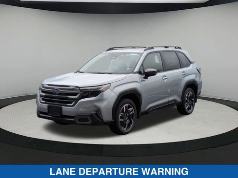 Used 2025 Subaru Forester Limited image 6
