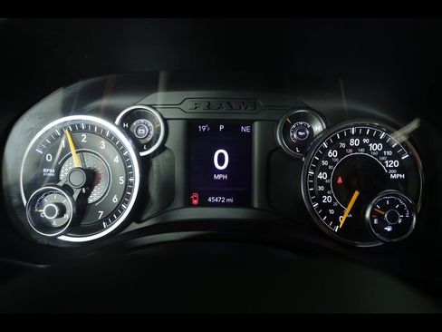 Used 2021 RAM 1500 Big Horn image 23