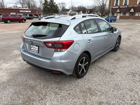 Used 2023 Subaru Impreza 2.0i Premium AWD/4WD image 3