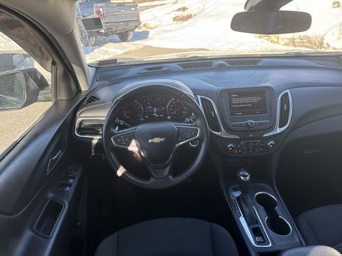 Used 2021 Chevrolet Equinox LT image 13