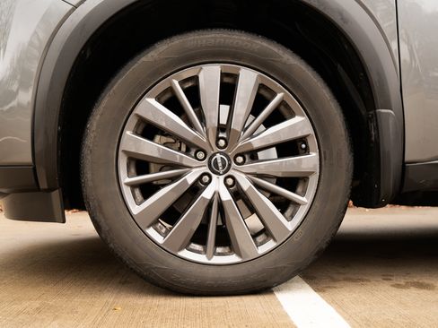 Used 2023 Nissan Pathfinder SL w/ SL Premium Package image 14