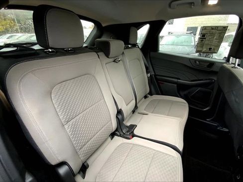 Used 2022 Ford Escape SE w/ Convenience Package image 26