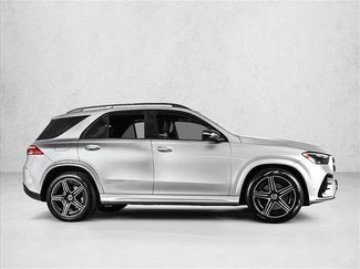 Certified 2025 Mercedes-Benz GLE 450e 4MATIC video 4