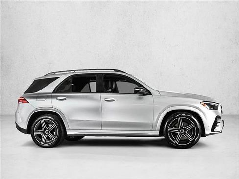 Certified 2025 Mercedes-Benz GLE 450e 4MATIC image 4
