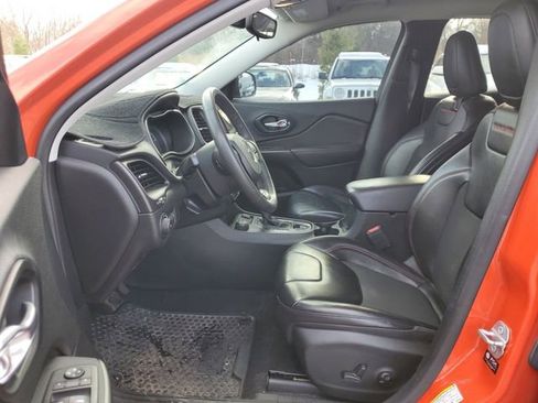 Used 2021 Jeep Cherokee Trailhawk w/ Trailer Tow Group image 13