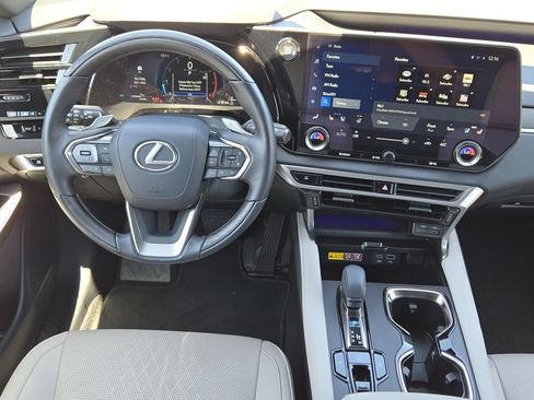Certified 2025 Lexus RX 350 Premium Plus w/ Accessory Package (Z1) FWD image 27