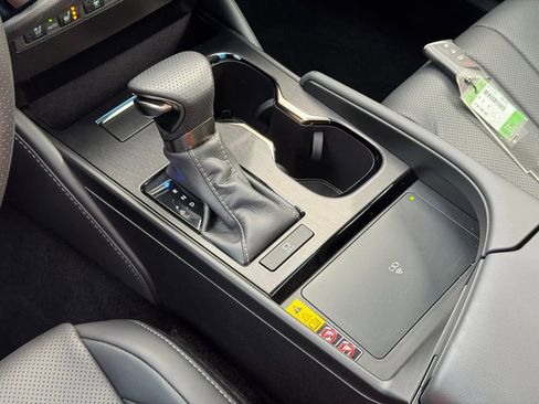 Certified 2025 Lexus ES 350 F Sport image 35