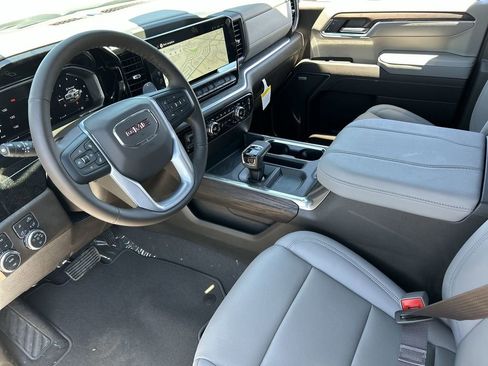 New 2026 GMC Sierra 1500 SLT w/ SLT Premium Plus Package AWD/4WD image 10