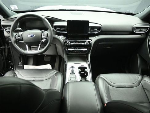 Certified 2022 Ford Explorer ST w/ Equipment Group 401A image 23