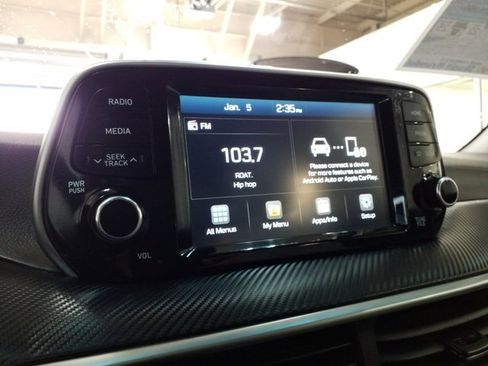 Used 2020 Hyundai Tucson SE image 7