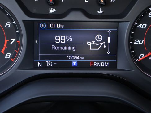 Used 2023 Chevrolet Camaro LT w/ RS Package image 5