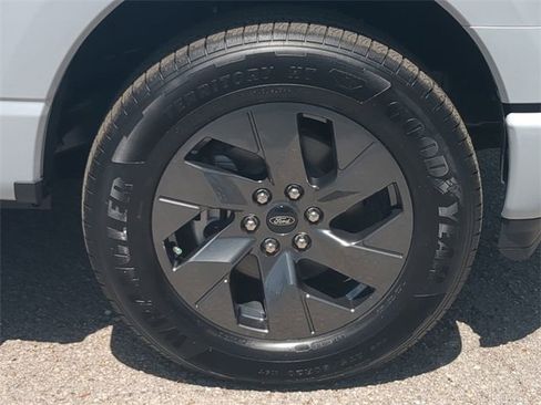 New 2025 Ford F150 Lightning Flash image 24