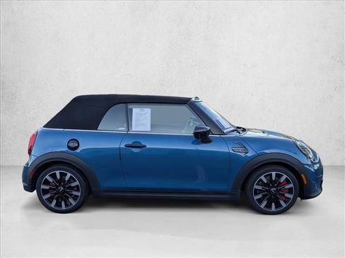 Used 2023 MINI Cooper S image 4