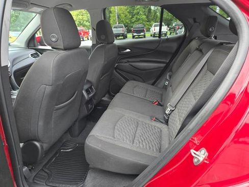 Used 2019 Chevrolet Equinox LT w/ Driver Convenience Package FWD image 11