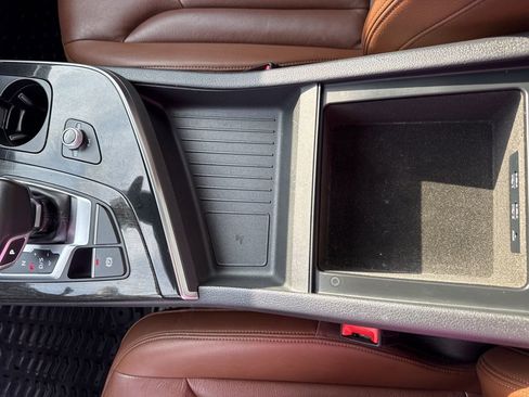 Used 2017 Audi Q7 3.0T Premium Plus image 32