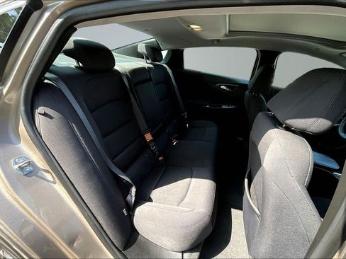 Used 2024 Chevrolet Malibu LT FWD image 24