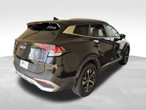 Used 2023 Kia Sportage EX AWD/4WD image 8