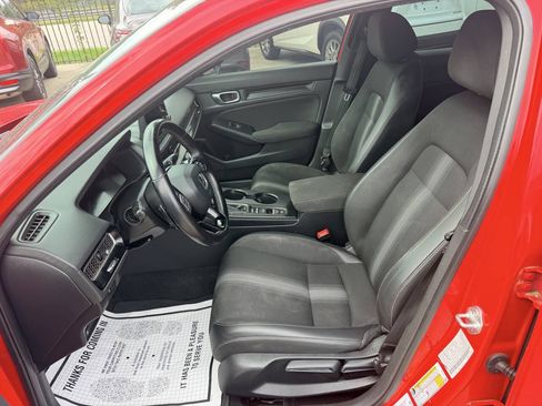 Used 2024 Honda Civic Sport image 9