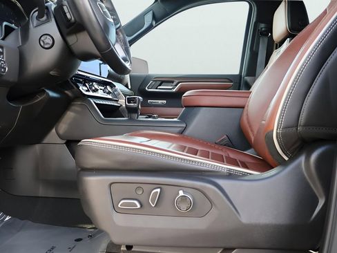 Used 2024 GMC Sierra 1500 Denali Ultimate image 39