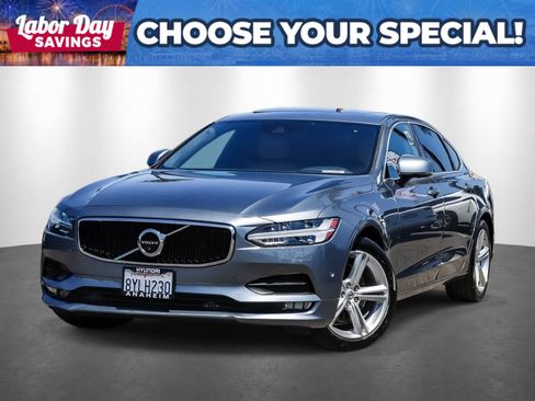 Used 2018 Volvo S90 T5 Momentum w/ Convenience Package FWD image 1