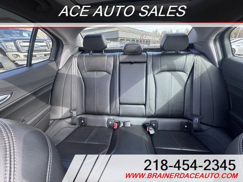 Used 2021 Alfa Romeo Giulia Ti image 18