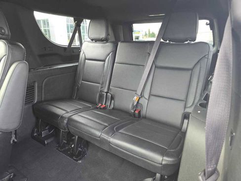 Used 2021 GMC Yukon XL Denali w/ Advanced Technology Package image 17