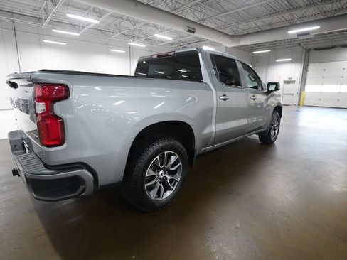 Certified 2024 Chevrolet Silverado 1500 RST AWD/4WD image 33