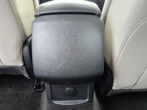 Used 2018 Ford Fusion S image 16