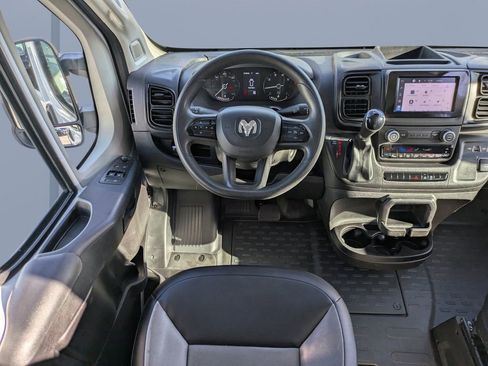 Used 2022 RAM ProMaster 2500 w/ Convenience Group image 15