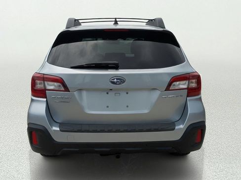 Used 2019 Subaru Outback 2.5i Limited AWD/4WD image 6