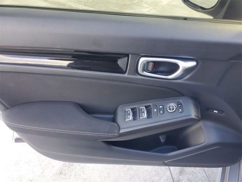 Used 2022 Honda Civic EX image 18