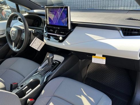 New 2026 Toyota Corolla SE FWD image 18