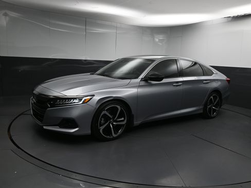 Used 2021 Honda Accord Sport Special Edition image 10