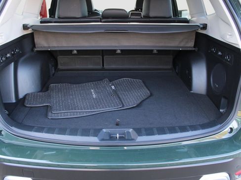 Used 2023 Subaru Forester Touring image 29