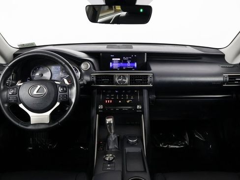 Used 2017 Lexus IS 200t RWD image 8