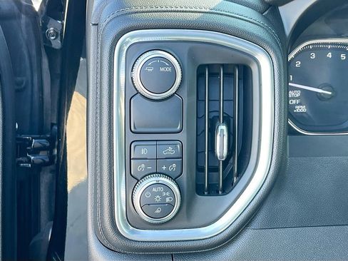 Used 2020 GMC Sierra 1500 SLT w/ SLT Premium Package image 9